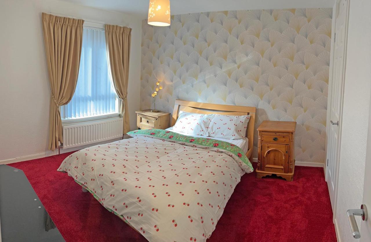 3 Bedroom House Near City Centre Белфаст Екстер'єр фото